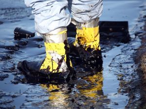 LA Response Worker - picture courtesy of USA Today